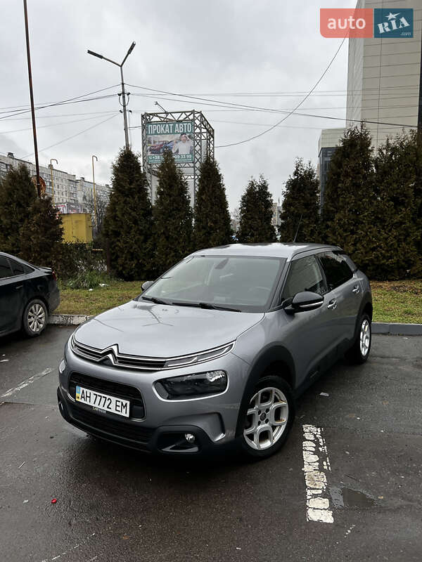 Позашляховик / Кросовер Citroen C4 Cactus 2018 в Чернівцях