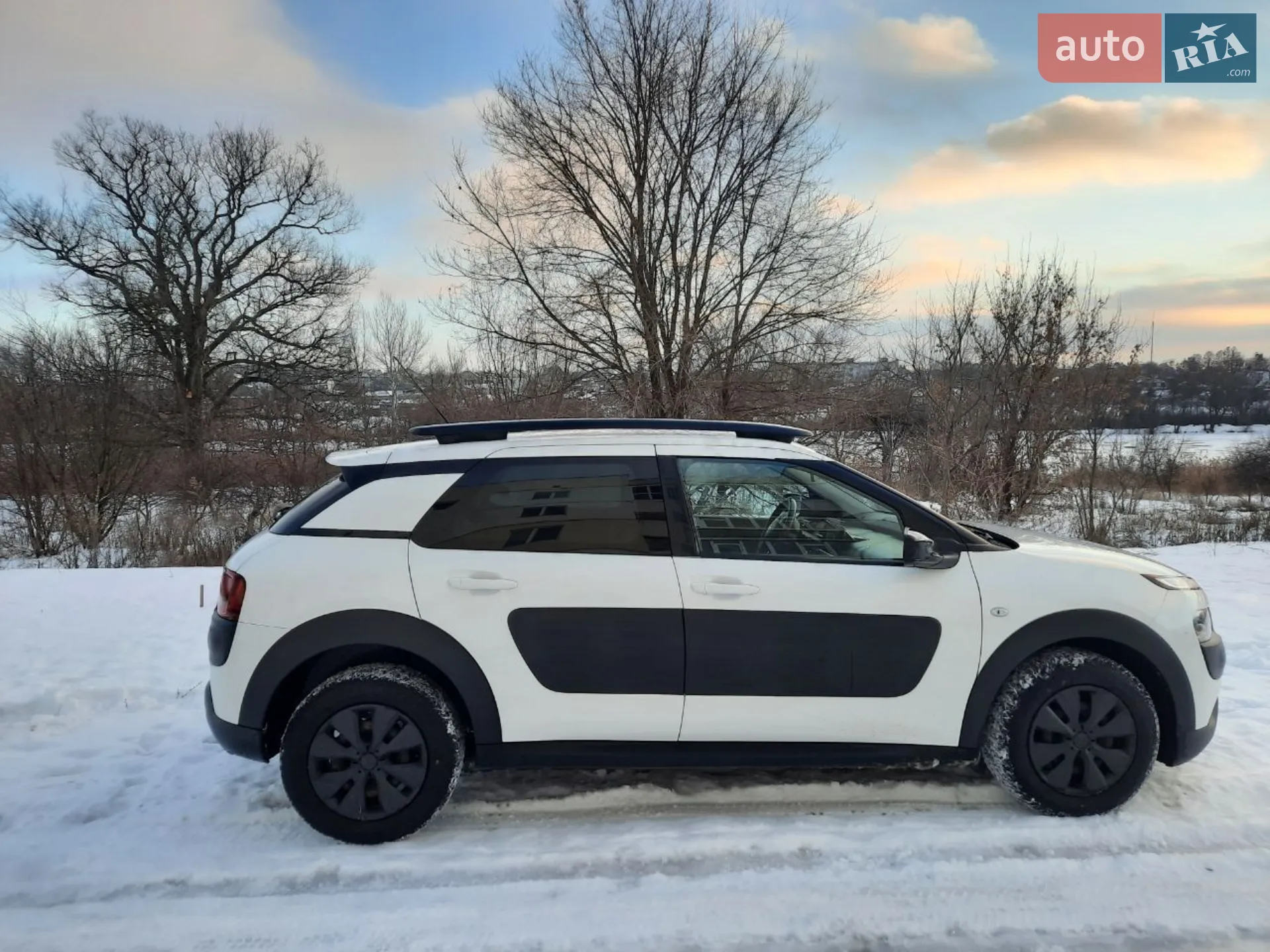 2015 Citroen C4 Cactus - мініатюра 2