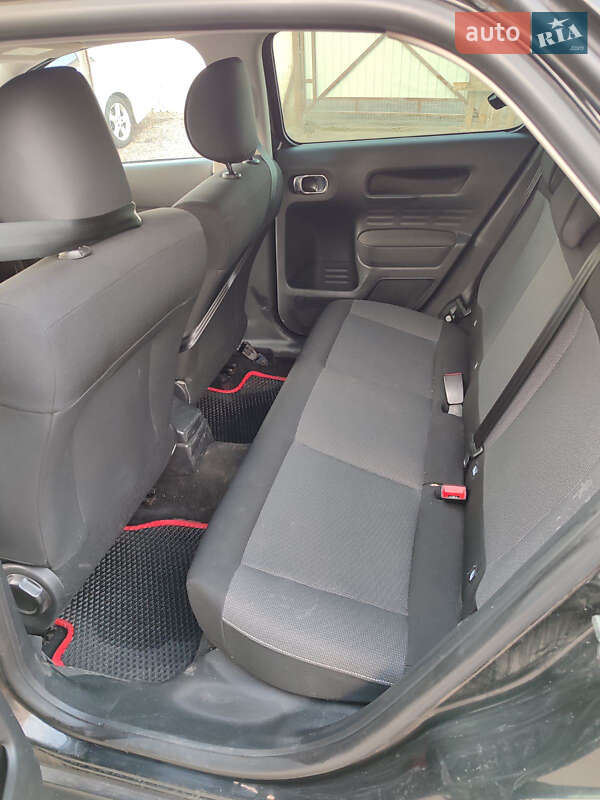 Внедорожник / Кроссовер Citroen C4 Cactus 2015 в Одессе