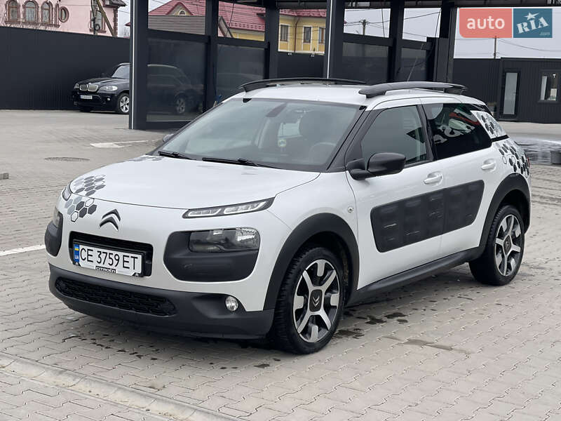 Внедорожник / Кроссовер Citroen C4 Cactus 2015 в Черновцах