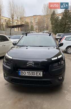 Внедорожник / Кроссовер Citroen C4 Cactus 2014 в 
