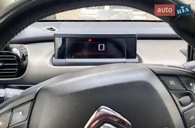 Внедорожник / Кроссовер Citroen C4 Cactus 2014 в 