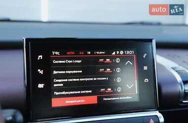 Позашляховик / Кросовер Citroen C4 Cactus 2018 в 