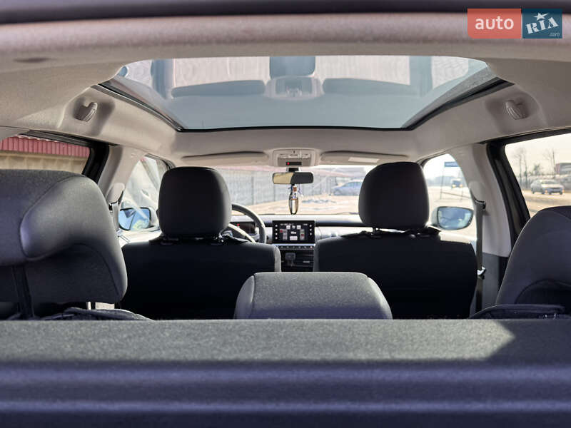 Внедорожник / Кроссовер Citroen C4 Cactus 2015 в Радехове