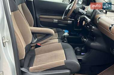 Внедорожник / Кроссовер Citroen C4 Cactus 2016 в 