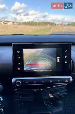 Внедорожник / Кроссовер Citroen C4 Cactus 2016 в 