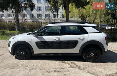 Внедорожник / Кроссовер Citroen C4 Cactus 2016 в 