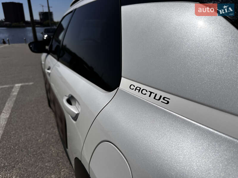 Внедорожник / Кроссовер Citroen C4 Cactus 2015 в Киеве