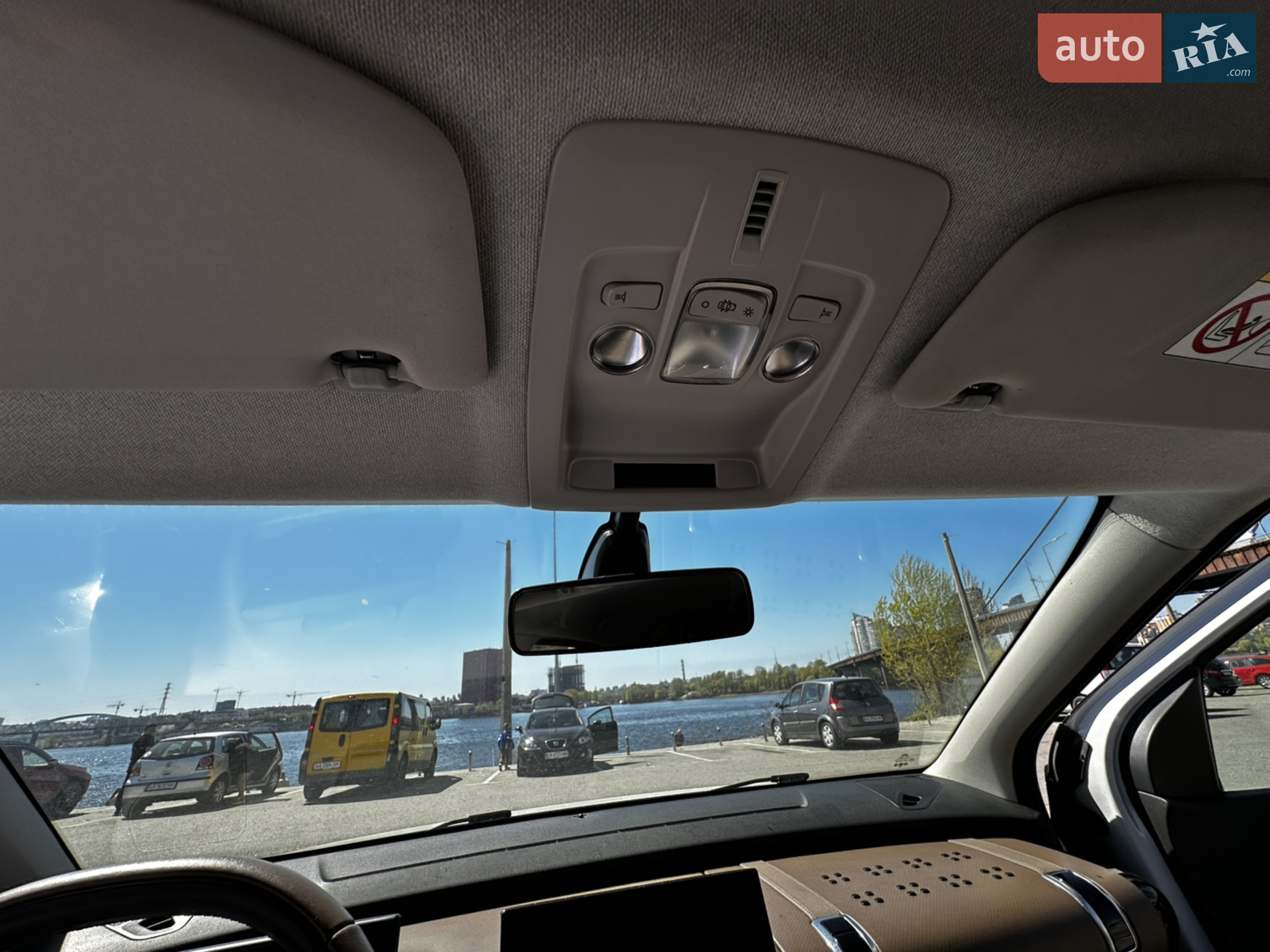 2015 Citroen C4 Cactus - мініатюра 31