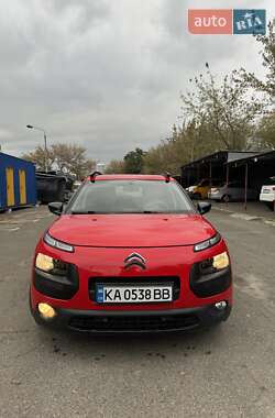 Позашляховик / Кросовер Citroen C4 Cactus 2017 в 