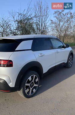 Внедорожник / Кроссовер Citroen C4 Cactus 2018 в 
