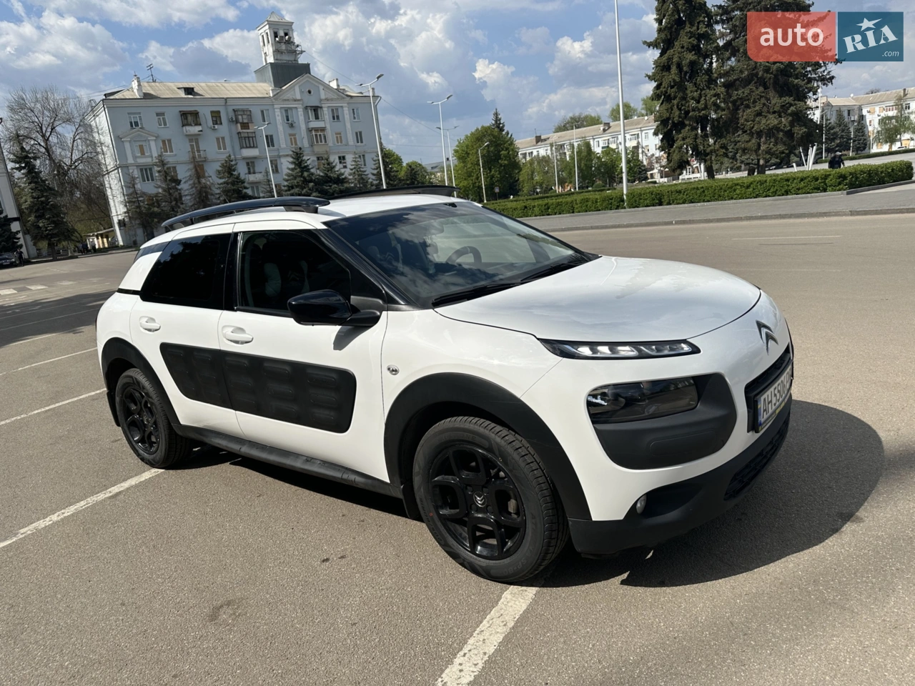 2017 Citroen C4 Cactus - мініатюра 12