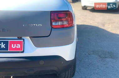 Внедорожник / Кроссовер Citroen C4 Cactus 2014 в 