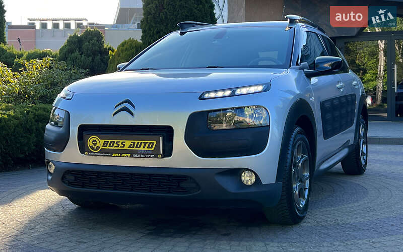 Внедорожник / Кроссовер Citroen C4 Cactus 2015 в Львове