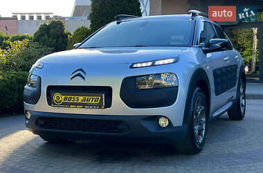 Внедорожник / Кроссовер Citroen C4 Cactus 2015 в 