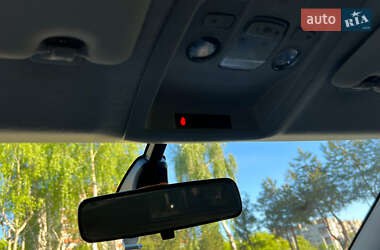 Внедорожник / Кроссовер Citroen C4 Cactus 2015 в 