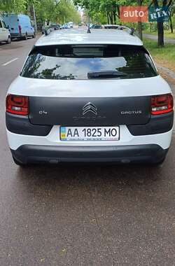Позашляховик / Кросовер Citroen C4 Cactus 2018 в 