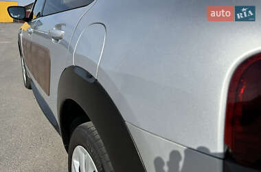 Внедорожник / Кроссовер Citroen C4 Cactus 2014 в 