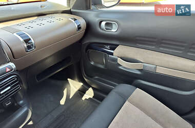 Внедорожник / Кроссовер Citroen C4 Cactus 2014 в 