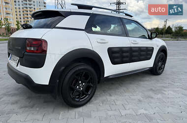 Внедорожник / Кроссовер Citroen C4 Cactus 2018 в 