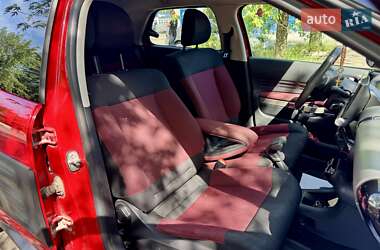 Позашляховик / Кросовер Citroen C4 Cactus 2017 в 
