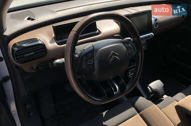 Внедорожник / Кроссовер Citroen C4 Cactus 2016 в 