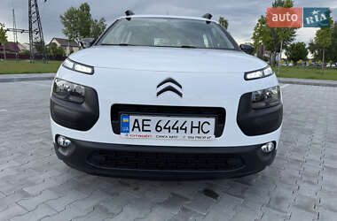 Позашляховик / Кросовер Citroen C4 Cactus 2018 в 