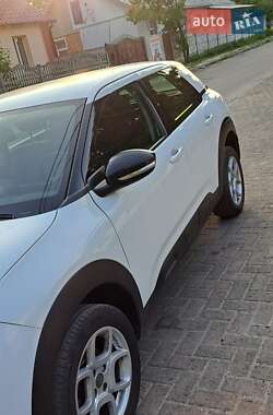 Внедорожник / Кроссовер Citroen C4 Cactus 2019 в 