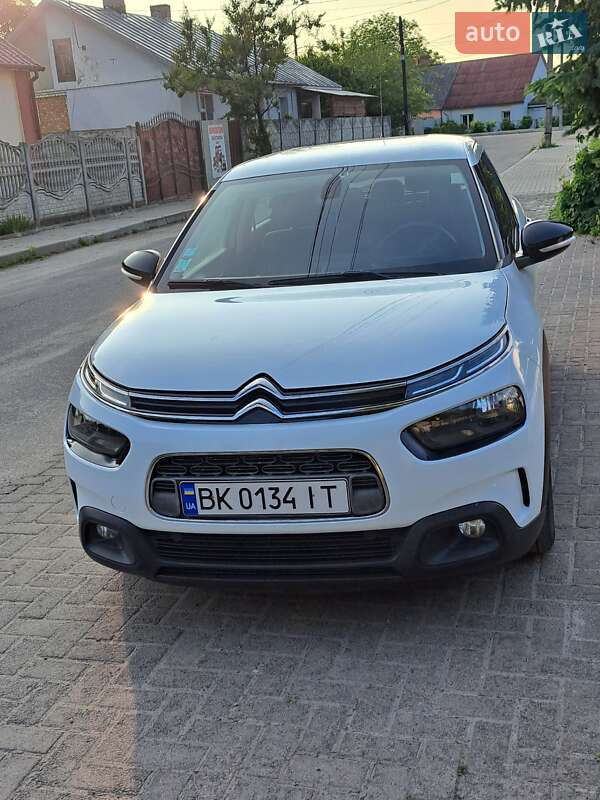 Позашляховик / Кросовер Citroen C4 Cactus 2019 в Здолбуніві
