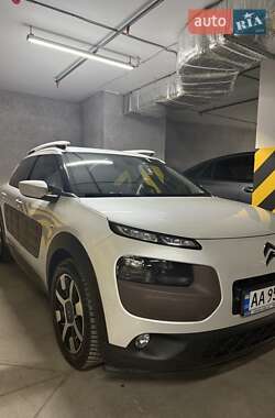 Позашляховик / Кросовер Citroen C4 Cactus 2015 в Києві