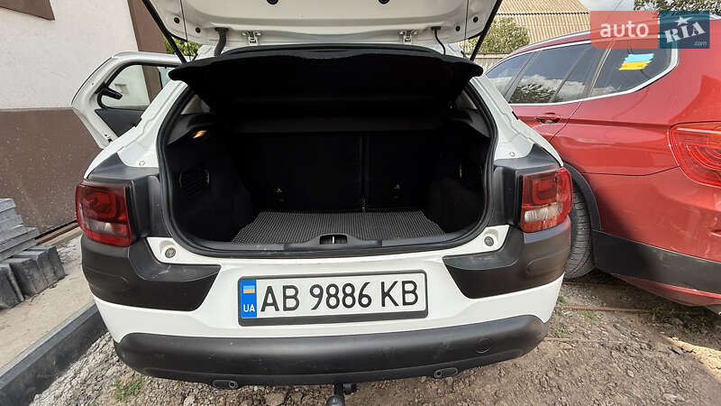 Внедорожник / Кроссовер Citroen C4 Cactus 2016 в Виннице