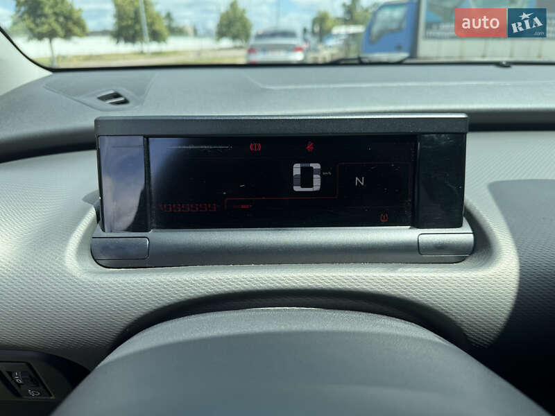 Внедорожник / Кроссовер Citroen C4 Cactus 2016 в Киеве
