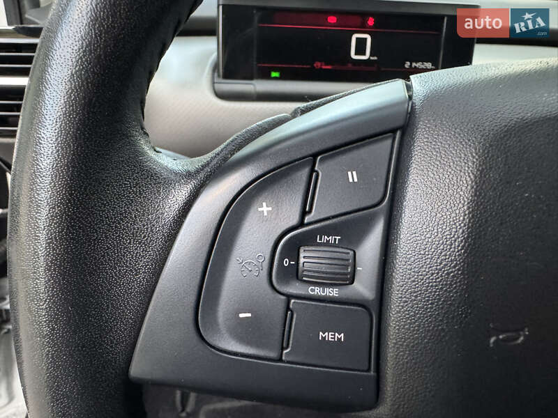 Позашляховик / Кросовер Citroen C4 Cactus 2019 в Кореці