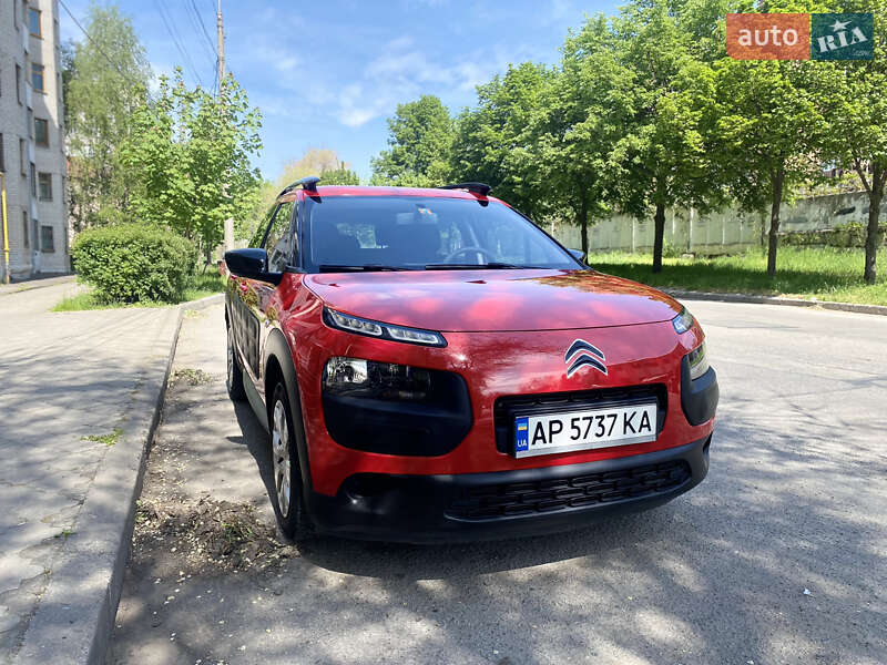 Внедорожник / Кроссовер Citroen C4 Cactus 2014 в Запорожье
