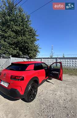 Внедорожник / Кроссовер Citroen C4 Cactus 2018 в 