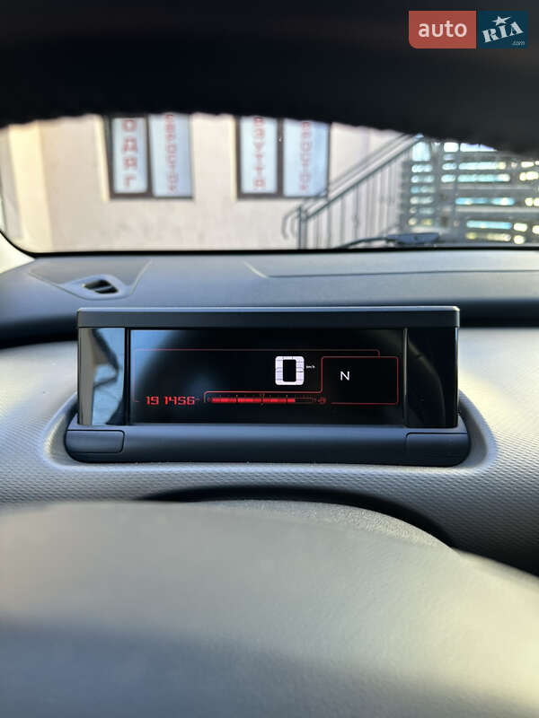 Внедорожник / Кроссовер Citroen C4 Cactus 2015 в Жовкве