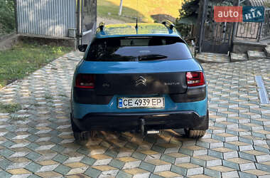 Внедорожник / Кроссовер Citroen C4 Cactus 2017 в 