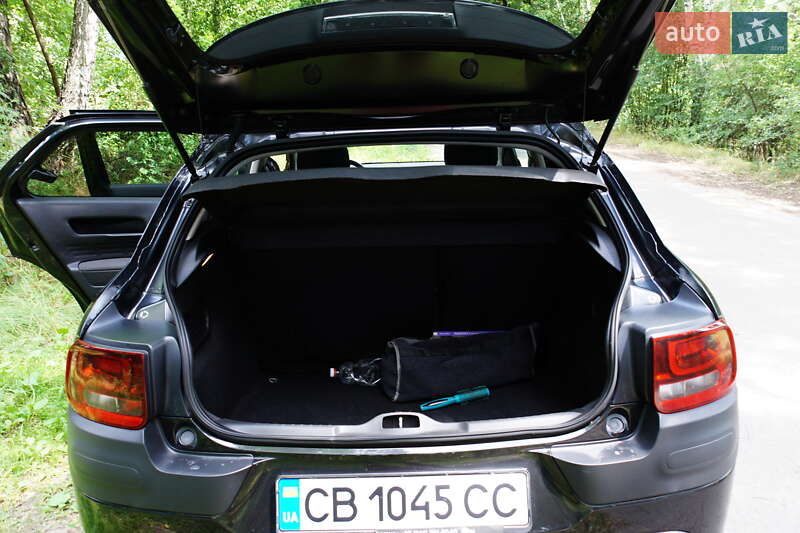Внедорожник / Кроссовер Citroen C4 Cactus 2015 в Чернигове