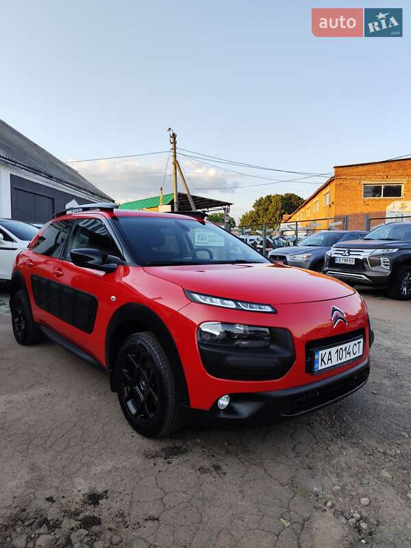 Внедорожник / Кроссовер Citroen C4 Cactus 2015 в Чернигове