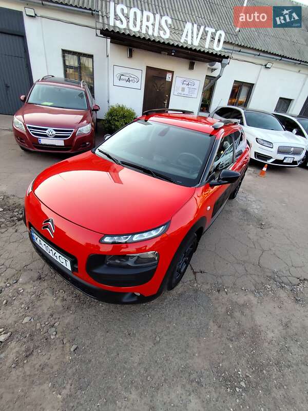 Внедорожник / Кроссовер Citroen C4 Cactus 2015 в Чернигове