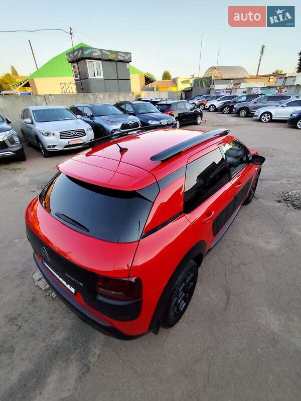 Внедорожник / Кроссовер Citroen C4 Cactus 2015 в Чернигове