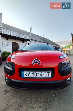 Внедорожник / Кроссовер Citroen C4 Cactus 2015 в 