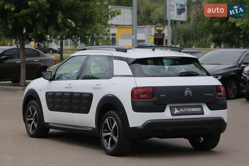 Внедорожник / Кроссовер Citroen C4 Cactus 2017 в Киеве