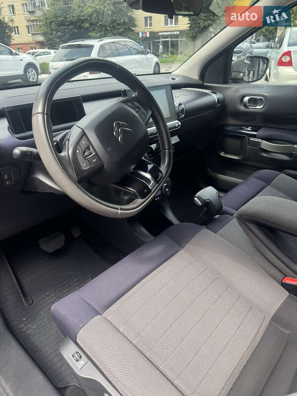 Внедорожник / Кроссовер Citroen C4 Cactus 2015 в Хмельницком