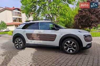 Внедорожник / Кроссовер Citroen C4 Cactus 2014 в 