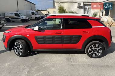 Внедорожник / Кроссовер Citroen C4 Cactus 2016 в 