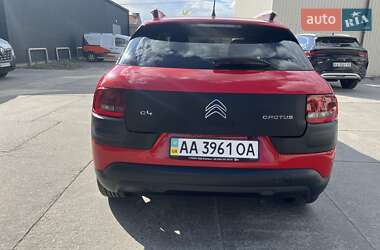 Внедорожник / Кроссовер Citroen C4 Cactus 2016 в 