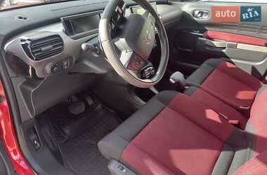 Внедорожник / Кроссовер Citroen C4 Cactus 2016 в 