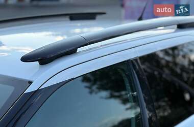 Внедорожник / Кроссовер Citroen C4 Cactus 2015 в 