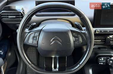 Внедорожник / Кроссовер Citroen C4 Cactus 2015 в 